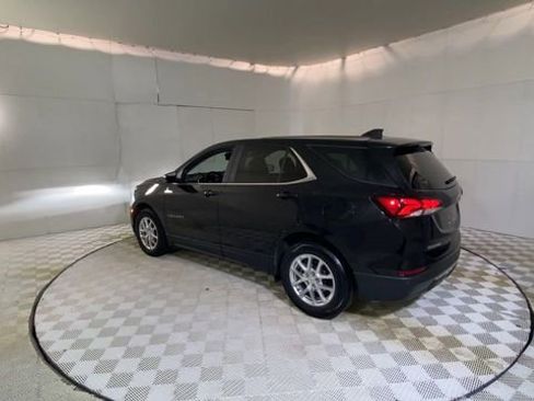 Used 2023 Chevrolet Equinox LT image 9