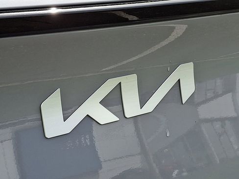 Used 2026 Kia Sportage EX image 30