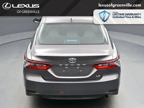 Used 2024 Toyota Camry LE w/ Convenience Package FWD image 40