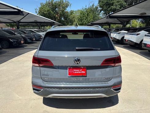 Used 2022 Volkswagen Taos SE w/ IQ.Drive SE Package AWD/4WD image 7