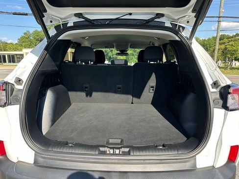 Used 2022 Ford Escape SE w/ Convenience Package FWD image 40