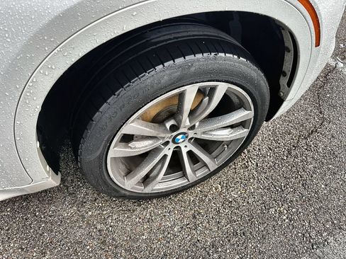 Used 2016 BMW X6 xDrive35i AWD/4WD image 11