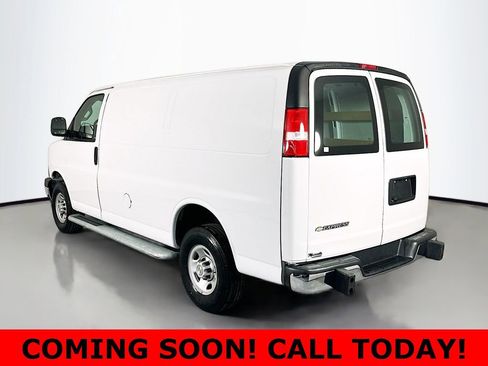 Used 2024 Chevrolet Express 2500 w/ Driver Convenience Package image 5