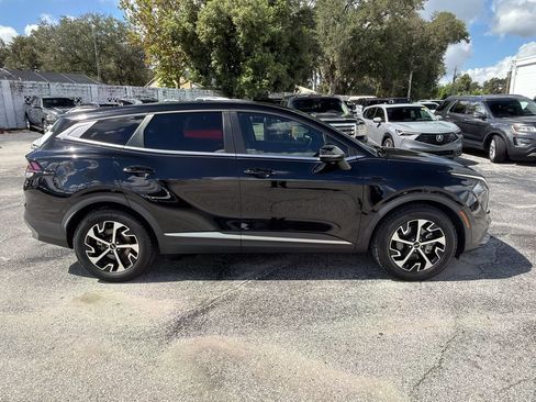 Certified 2023 Kia Sportage EX FWD image 3