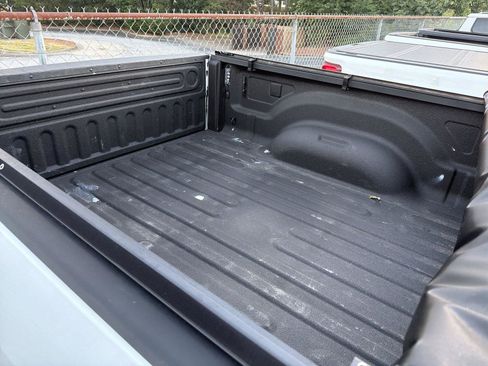 Used 2026 RAM 2500 Big Horn AWD/4WD image 4