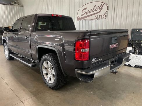 Used 2014 GMC Sierra 1500 SLE w/ SLE Value Package AWD/4WD image 3