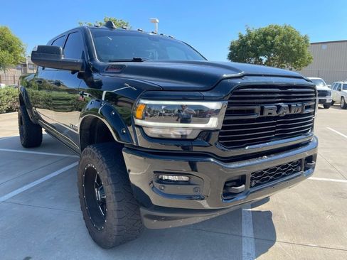 Used 2020 RAM 2500 Laramie AWD/4WD image 1