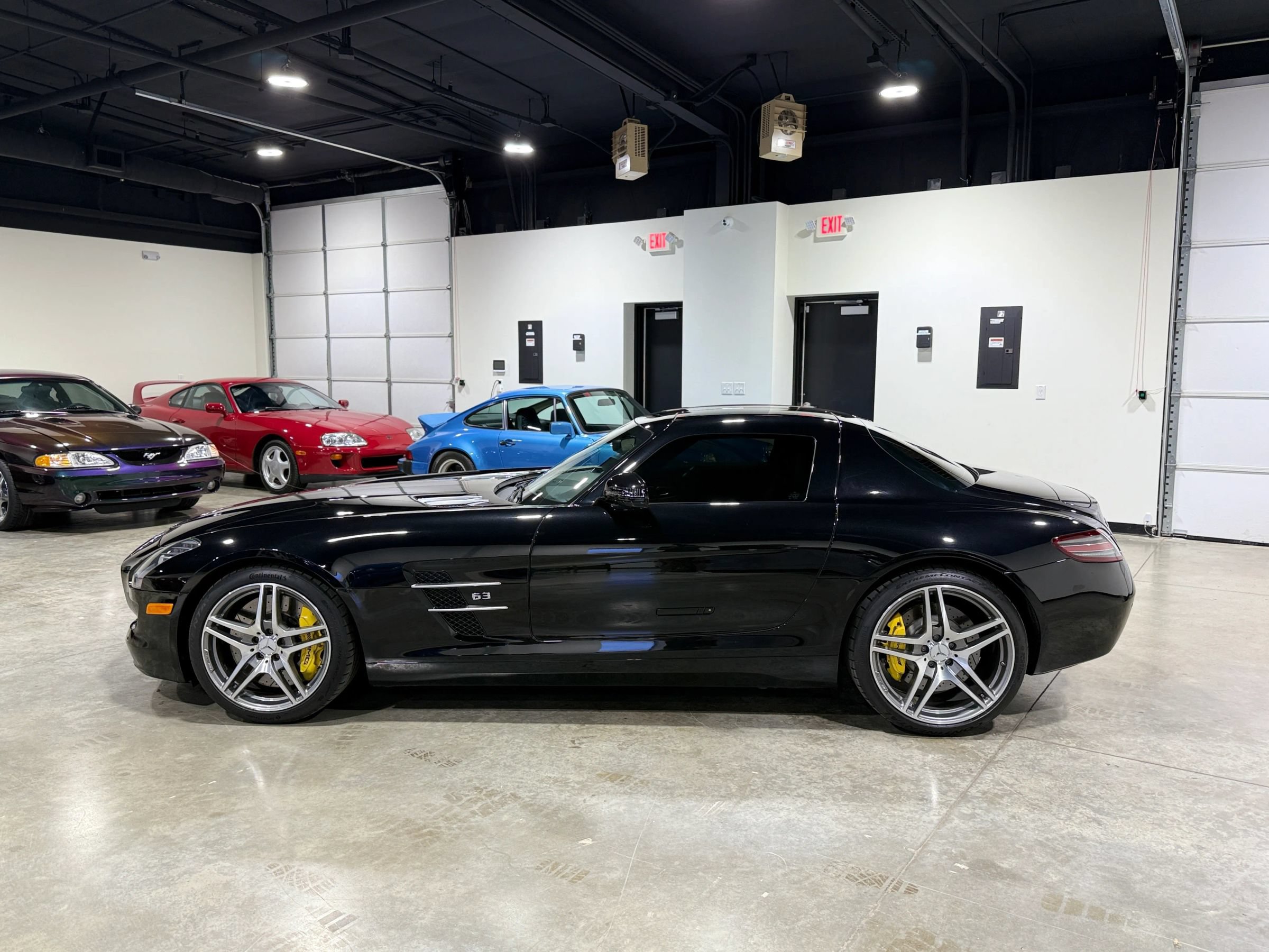 Used 2011 Mercedes-Benz SLS AMG Coupe image 13