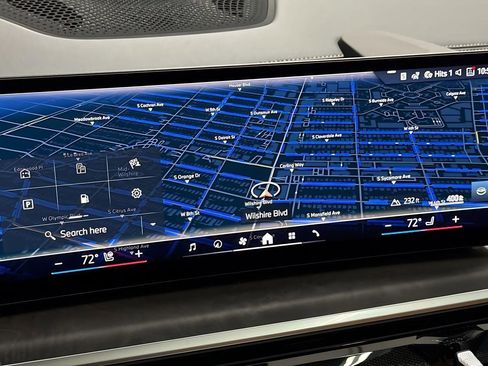 Used 2026 BMW X5 xDrive50e w/ M Sport Package image 24