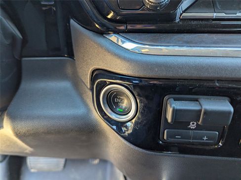 Used 2024 GMC Sierra 1500 SLT w/ SLT Premium Package image 18