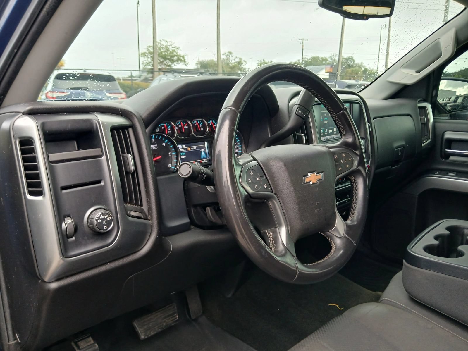 Used 2016 Chevrolet Silverado 1500 LT w/ Texas Edition RWD image 7