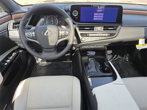 New 2025 Lexus ES 350 w/ Premium Package image 20