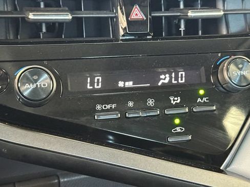 Certified 2023 Toyota Camry SE FWD image 24