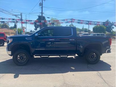 Used 2020 GMC Sierra 1500 SLT w/ SLT Premium Package