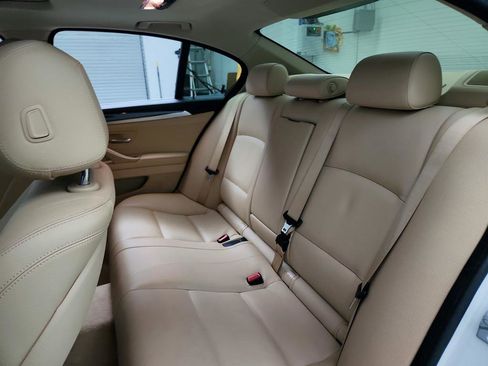 Used 2014 BMW 528i Sedan RWD image 24