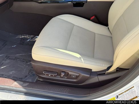 Used 2018 Lexus ES 350 w/ Navigation System Package image 13