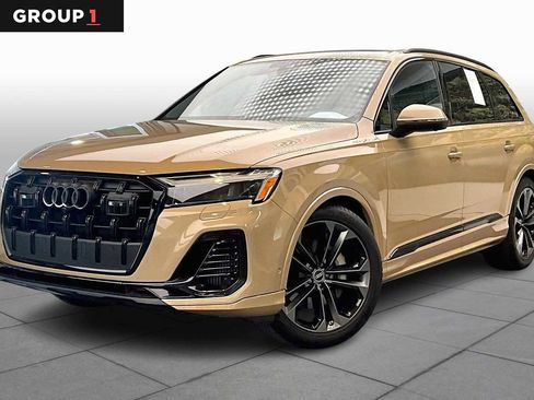 Certified 2025 Audi Q7 Premium Plus w/ Premium Plus Package image 1