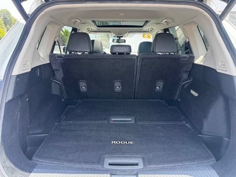 Certified 2023 Nissan Rogue SL w/ SL Premium Package FWD image 25