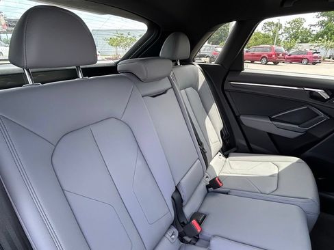 Used 2025 Audi Q3 2.0T Premium w/ Convenience Package AWD/4WD image 55