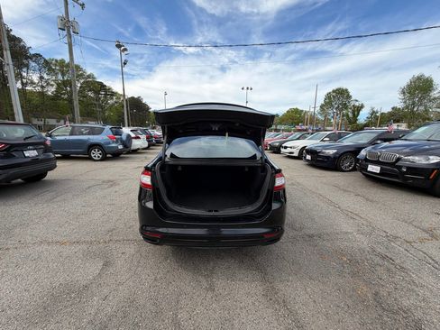 Used 2013 Ford Fusion Titanium w/ Titanium Driver Assist Pkg image 20