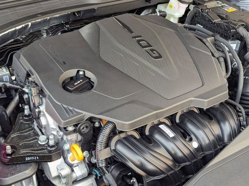 New 2025 Hyundai Sonata SEL image 13