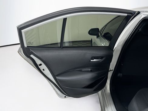 Used 2021 Toyota Corolla SE FWD image 25