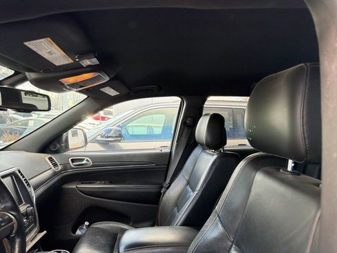 Used 2015 Jeep Grand Cherokee Limited w/ Trailer Tow Group IV image 7