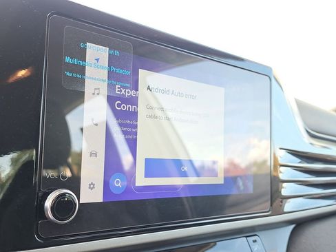 Certified 2025 Toyota Camry LE image 21