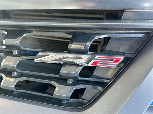 Used 2019 Chevrolet Colorado ZR2 w/ ZR2 Dusk Special Edition image 31