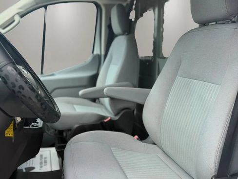 Used 2017 Ford Transit 250 130 Low Roof RWD image 11