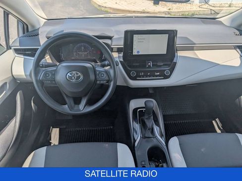 Used 2026 Toyota Corolla LE w/ LE Premium Package FWD image 17