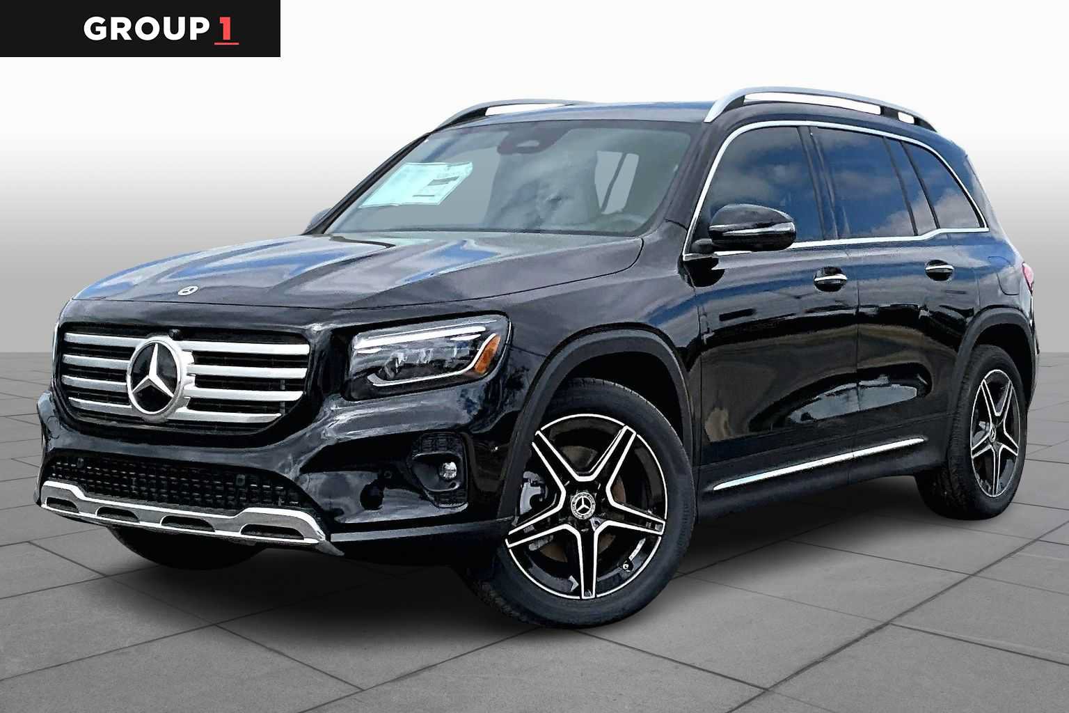Used 2026 Mercedes-Benz GLB 250 image 1