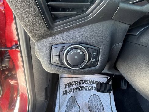 Used 2018 Ford Escape SE image 20