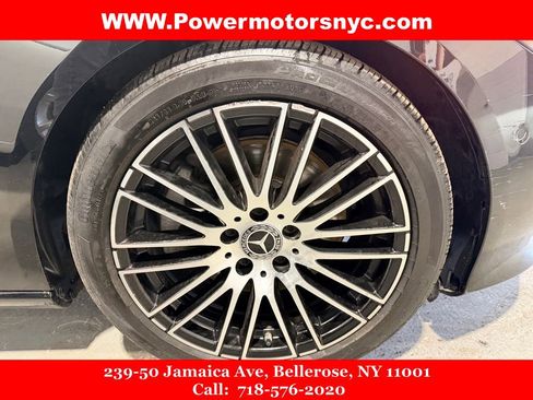 Used 2022 Mercedes-Benz C 300 4MATIC Sedan w/ Pinnacle Trim Package image 19