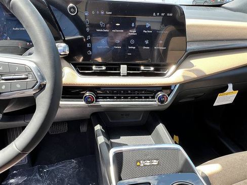 New 2027 Chevrolet Equinox ACTIV FWD image 15