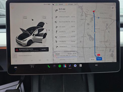 Used 2022 Tesla Model Y Long Range AWD/4WD image 11