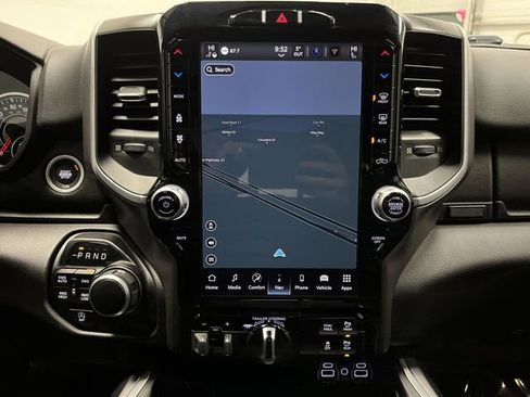 Used 2023 RAM 1500 Big Horn image 9