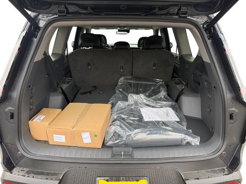 New 2026 Kia EV9 Light image 17