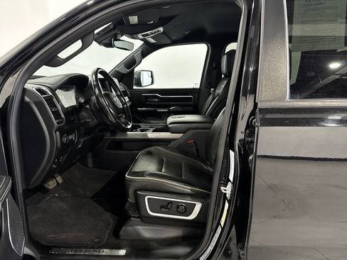 Used 2022 RAM 1500 Laramie w/ Sport Appearance Package AWD/4WD image 13