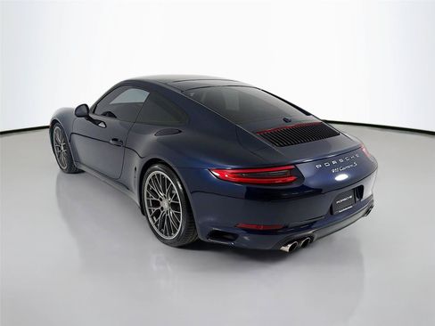 Used 2018 Porsche 911 Carrera S RWD image 3