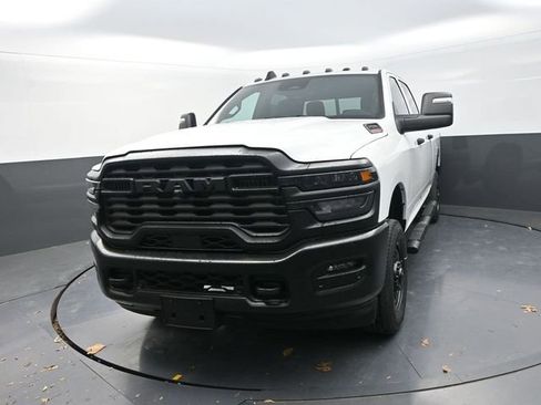 New 2026 RAM 2500 Tradesman AWD/4WD image 6