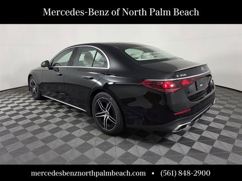 Certified 2025 Mercedes-Benz E 350 Sedan image 4