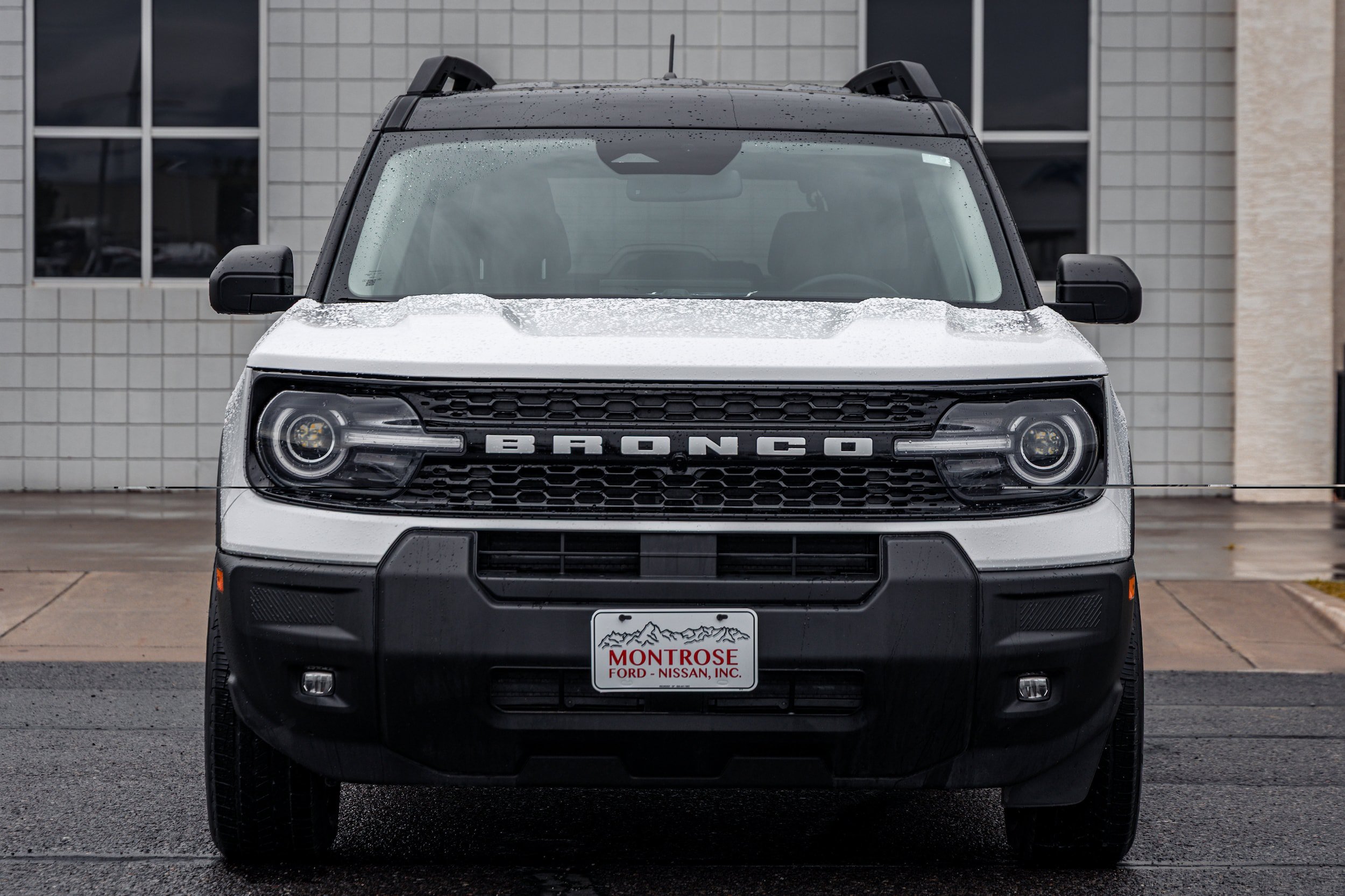 Used 2025 Ford Bronco Sport Outer Banks AWD/4WD image 2