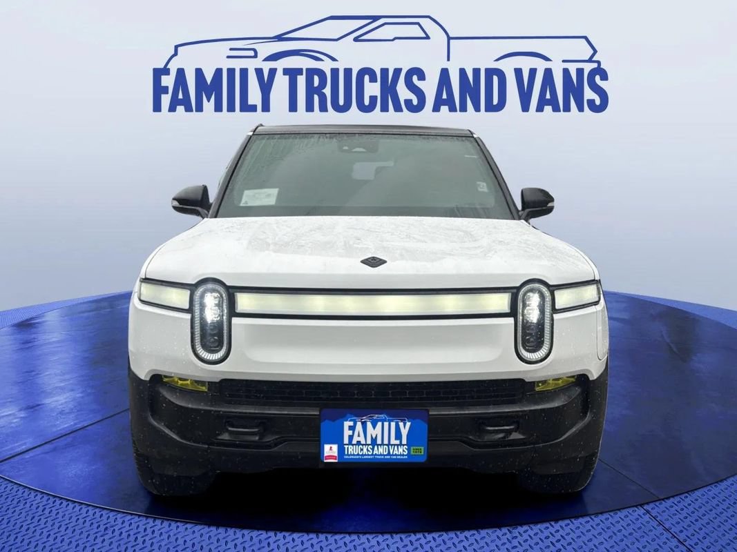 Used 2023 Rivian R1S Adventure Dual AWD/4WD image 8