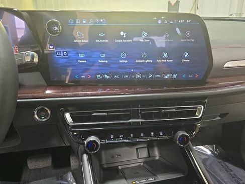 New 2026 Chevrolet Traverse RS w/ LPO, Floor Liner Package AWD/4WD image 22