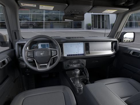 New 2025 Ford Bronco Outer Banks w/ Sasquatch Package AWD/4WD image 9