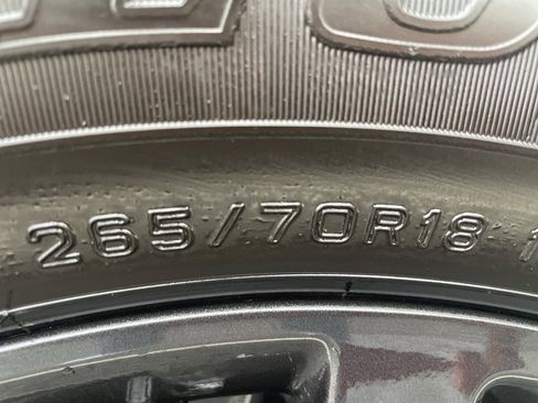 New 2026 Nissan Armada SV image 27