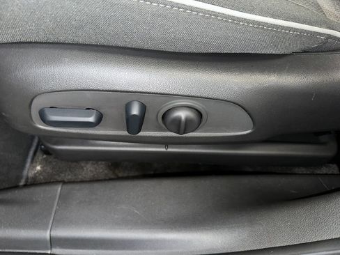 Certified 2023 Chevrolet TrailBlazer LT image 3