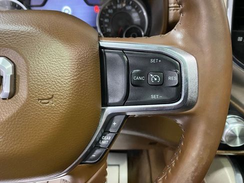 Used 2019 RAM 1500 Laramie image 16