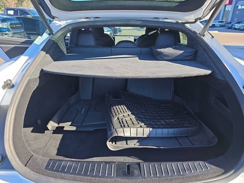 Used 2021 Tesla Model S Plaid image 15
